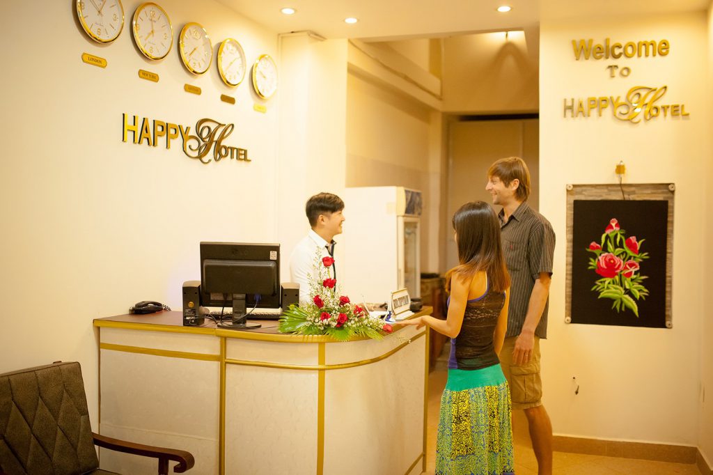 quay tiep tan khach san happy da lat 1024x682 - Top 10 khách sạn Đà Lạt trung tâm giá rẻ
