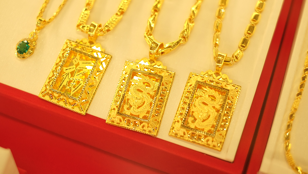 Giá Vàng Thế Giới Hôm Nay 14/10: Vượt 4.100 USD/ounce, Chuyên Gia Cảnh Báo Rủi Ro Điều Chỉnh Ngắn Hạn